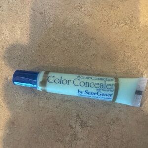 - - Green concealer by Senegence